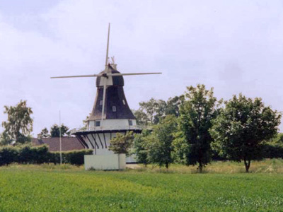 Vanha tuulimylly